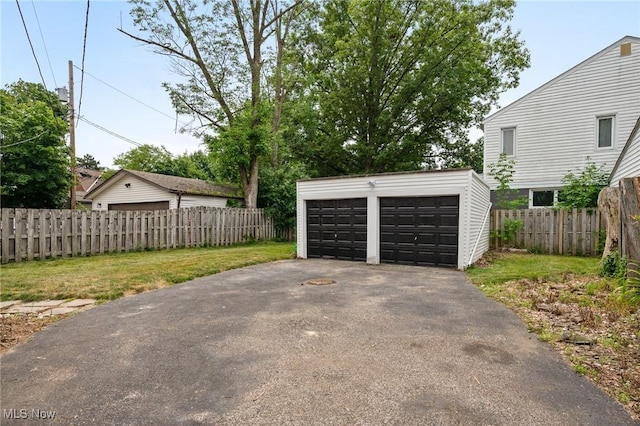 18112 Lomond Blvd, Shaker Heights, OH 44122 - view of detached garage