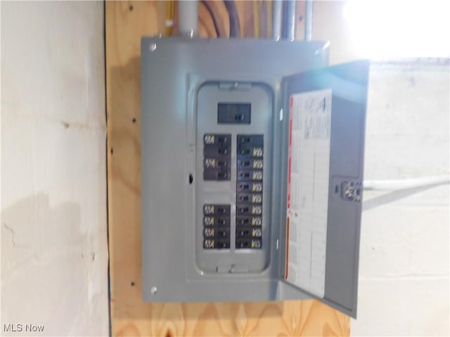 3233 Wilson Ave, Ashtabula, OH 44004 - utility room featuring electric panel