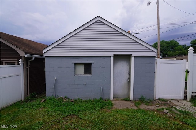 124 Peeler St, Mingo Junction, OH 43938 - view of garage