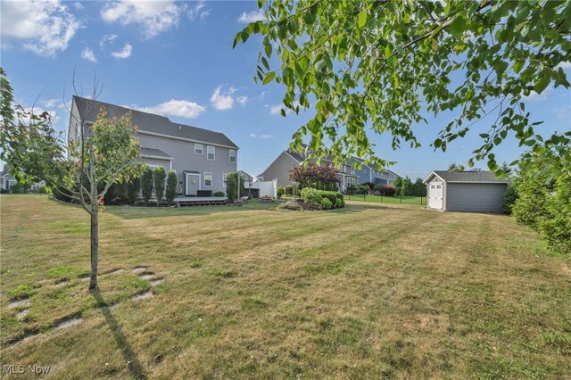 9361 Winfield Ln, North Ridgeville, OH 44039 - photo 5