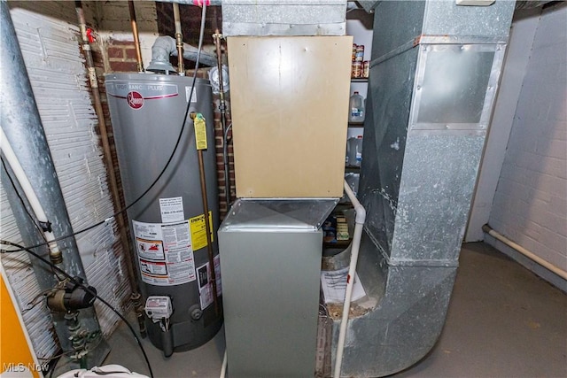 234 E 218th St, Euclid, OH 44123 - utility room featuring water heater