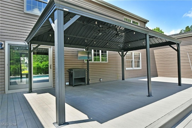 191 Maple Leaf Dr, Hubbard, OH 44425 - wooden deck with a gazebo and ceiling fan