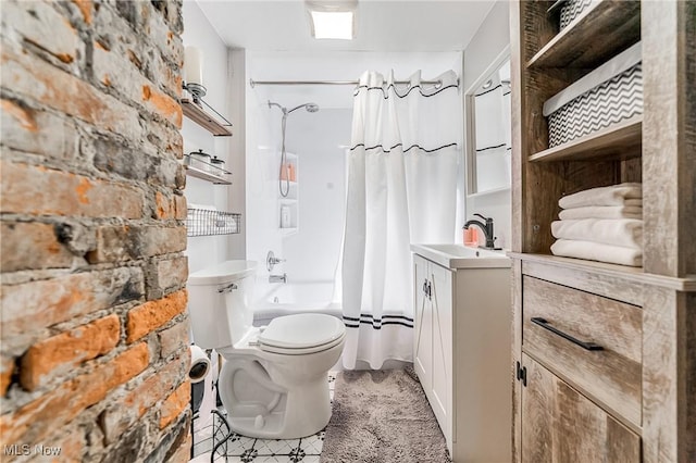 128 Forest Hill Dr, Avon Lake, OH 44012 - bathroom with vanity and shower / tub combo with curtain