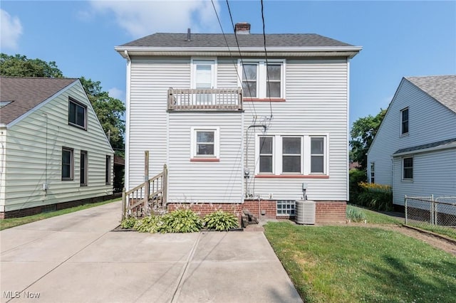3817 Washington Park Blvd, Newburgh Heights, OH 44105 - rear view of property with a balcony