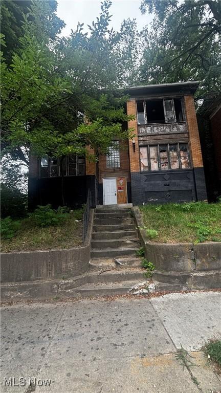 15924 Euclid Ave, East Cleveland, OH 44112 - view of front facade