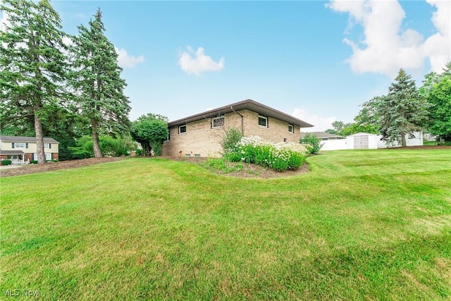 2640 Fleger Dr, Parma, OH 44134 - view of grassy yard