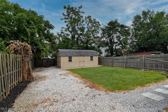 2402 Tampa Ave, Cleveland, OH 44109 - photo 29