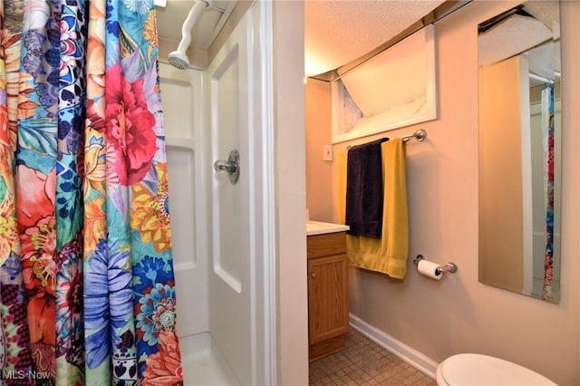 3921 Grosvenor Rd, South Euclid, OH 44118 - bathroom with vanity and a shower with shower curtain