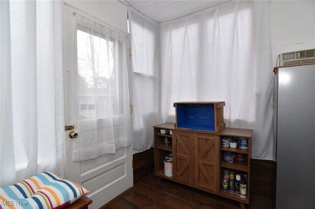 3921 Grosvenor Rd, South Euclid, OH 44118 - interior space featuring dark wood-type flooring