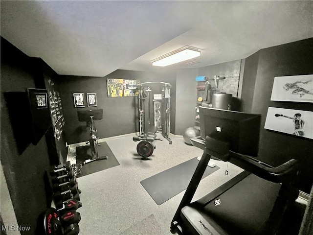 23547 Quail Holw, Westlake, OH 44145 - exercise room featuring baseboards