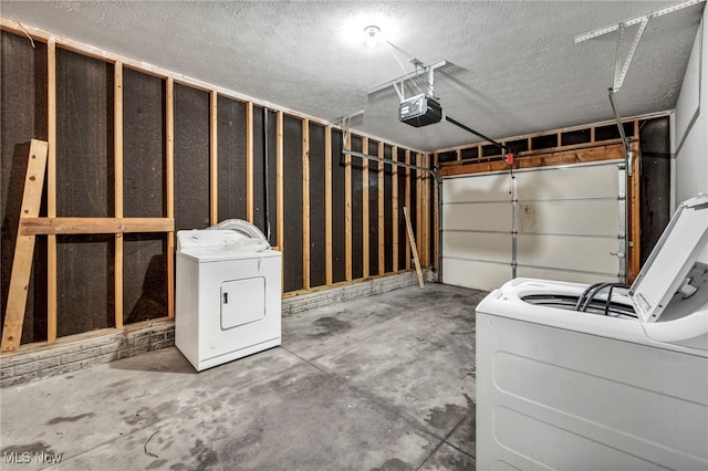 1350 Elmside St, Alliance, OH 44601 - garage with a garage door opener and independent washer and dryer