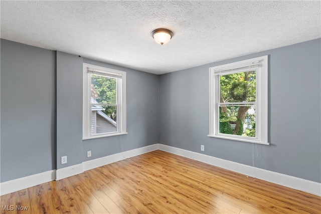 1362 Wilbur Ave, Akron, OH 44301 - photo 21