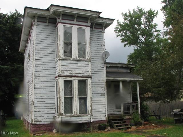 124 Hickory St, Andover, OH 44003 - back of house
