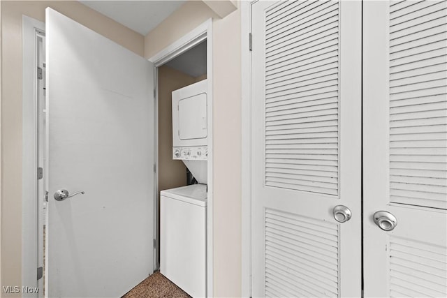 21881 River Oaks Dr Unit C4, Rocky River, OH 44116 - washroom with stacked washer / drying machine