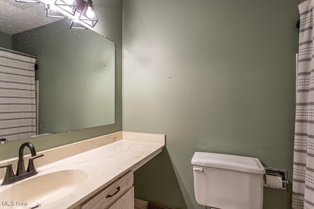 3062 Ivy Hill Cir Unit D, Cortland, OH 44410 - full bathroom featuring vanity and toilet