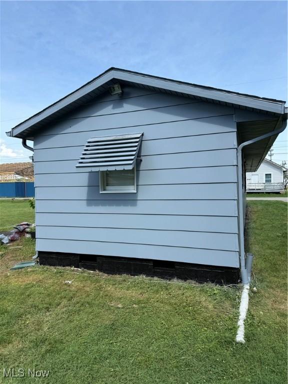 1049 Benjamin Ave, Zanesville, OH 43701 - photo 13