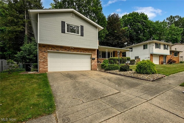 1423 Shanabrook Dr, Akron, OH 44313 - photo 2