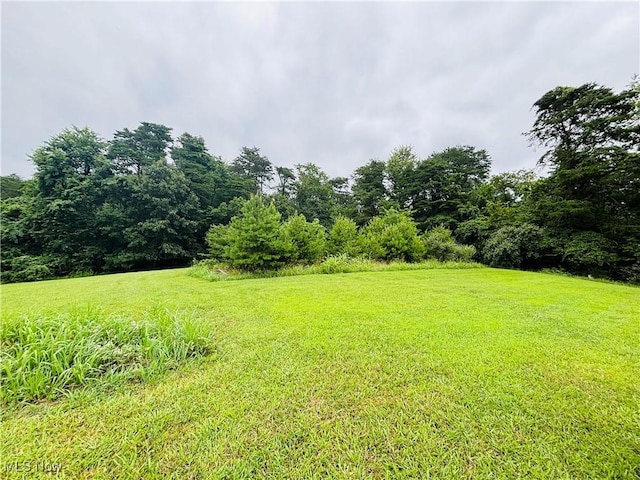 83 Lantern St, Parkersburg, WV 26101