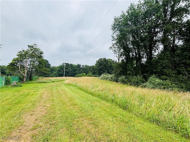 83 Lantern St, Parkersburg, WV 26101