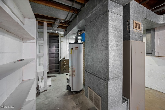 4031 Suffolk Rd, South Euclid, OH 44121 - utilities with water heater