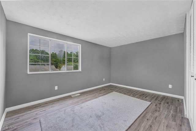 719 Indiana Ave, Mcdonald, OH 44437 - photo 14