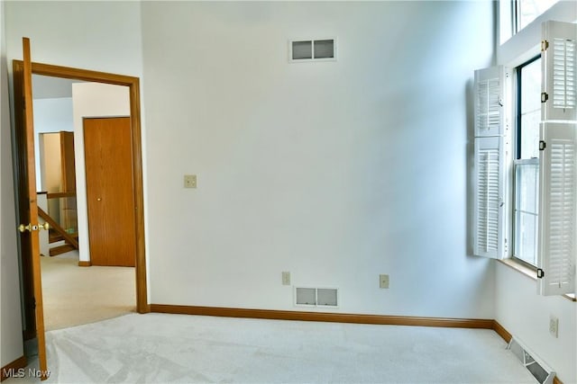 106 N Aspen Ct Unit 4, Warren, OH 44484 - carpeted empty room featuring baseboards