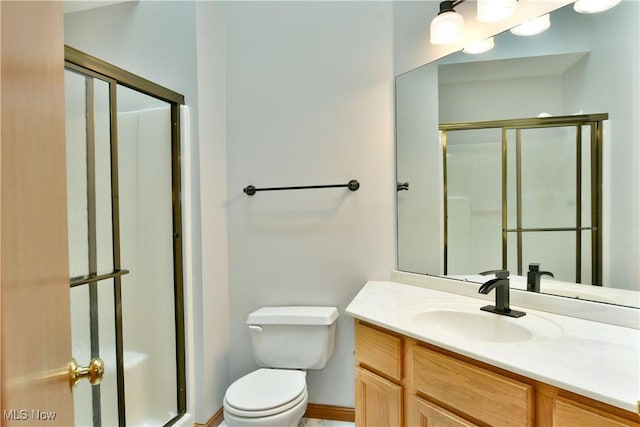 106 N Aspen Ct Unit 4, Warren, OH 44484 - bathroom with a shower stall and vanity