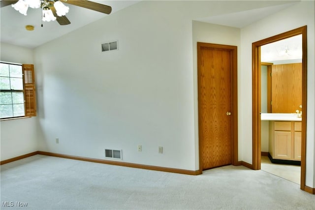 106 N Aspen Ct Unit 4, Warren, OH 44484 - unfurnished bedroom featuring carpet and a ceiling fan