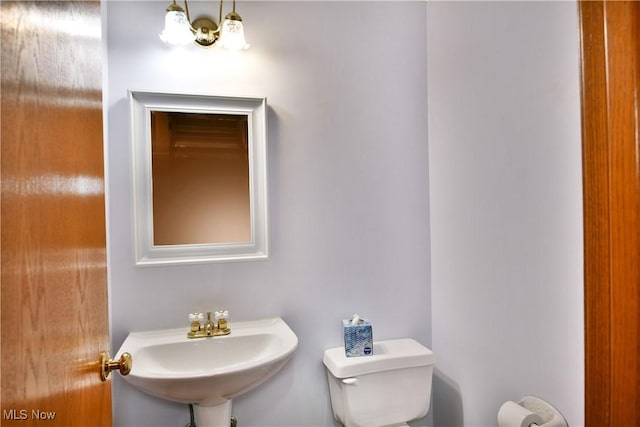 106 N Aspen Ct Unit 4, Warren, OH 44484 - half bath with toilet and a sink