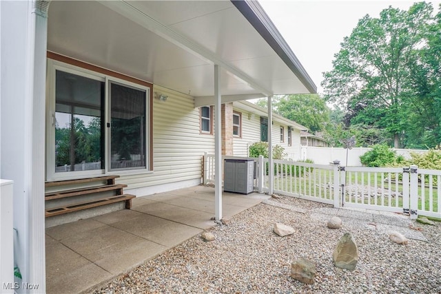 570 Rawlins Ave, New Franklin, OH 44319 - view of patio