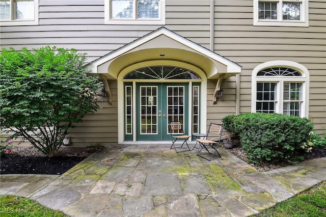 335 N Union Ave, Salem, OH 44460 - view of exterior entry with french doors