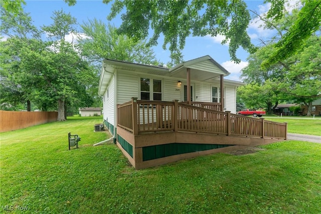 2045 Overland Ave NE, Warren, OH 44483 - rear view of house featuring a wooden deck