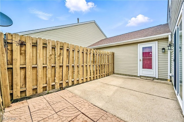 3310 Trappers Trl Unit C, Cortland, OH 44410 - view of patio / terrace
