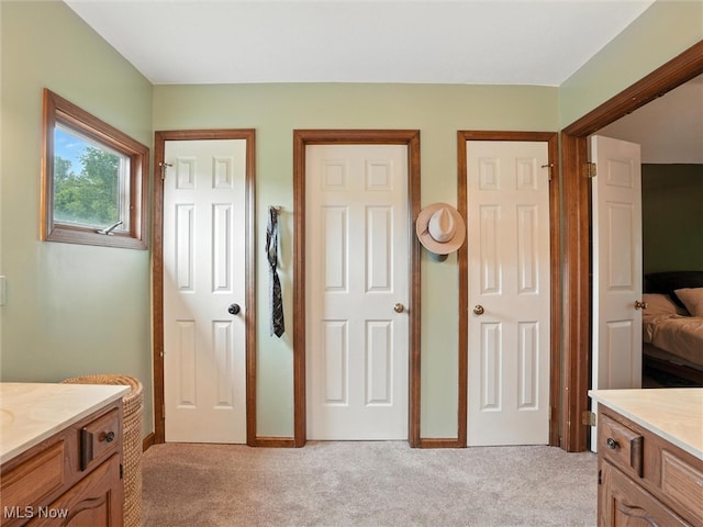 19070 Ridgeview Trl, Chagrin Falls, OH 44023 - bedroom featuring light carpet