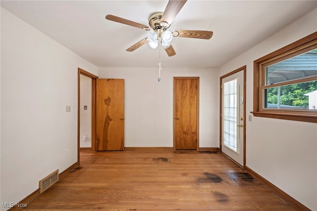 3016 Clague Rd, North Olmsted, OH 44070 - unfurnished room featuring light wood finished floors and a ceiling fan