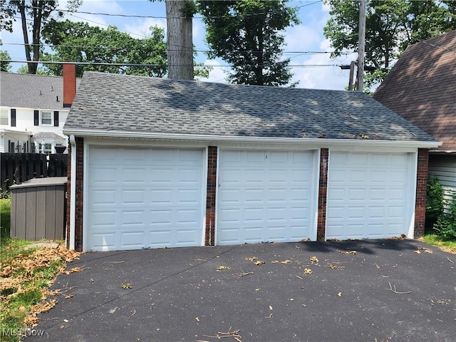 343 Genesee Ave NE, Warren, OH 44483 - view of detached garage