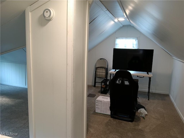 343 Genesee Ave NE, Warren, OH 44483 - office space featuring carpet flooring and lofted ceiling