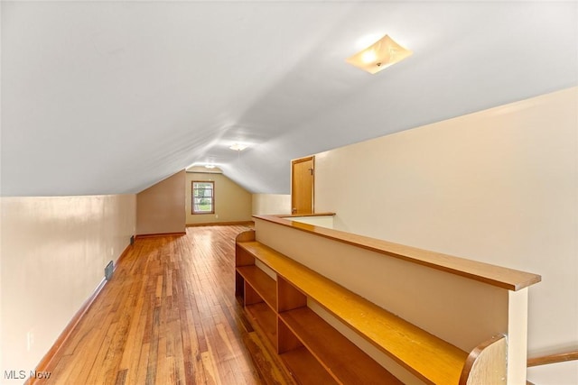 2330 Parkway Blvd, Alliance, OH 44601 - bonus room featuring light wood-style flooring and vaulted ceiling