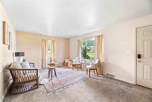 2330 Parkway Blvd, Alliance, OH 44601 - living area featuring wallpapered walls and carpet flooring