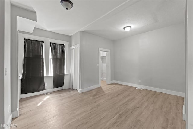 3187 W 44th St, Cleveland, OH 44109 - photo 14