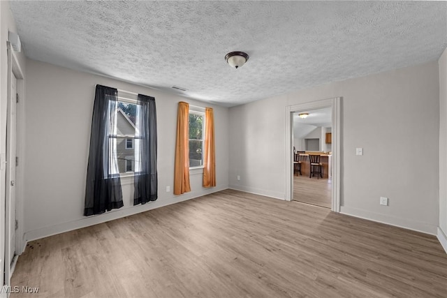 3187 W 44th St, Cleveland, OH 44109 - photo 24