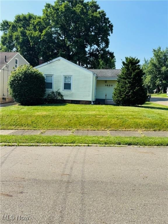1602 Colonial Blvd NE, Canton, OH 44714 - photo 3