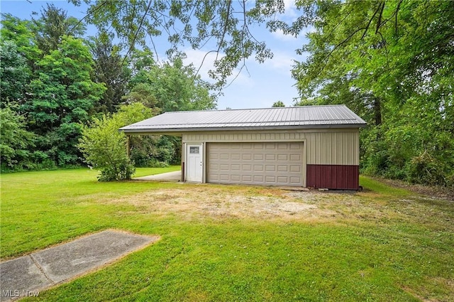 12230 Painesville Warren Rd, Concord, OH 44077 - garage featuring a detached garage