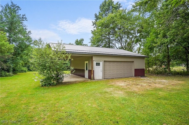 12230 Painesville Warren Rd, Concord, OH 44077 - view of detached garage