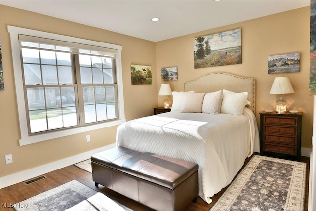 12 Bayview Cir, Cortland, OH 44410 - bedroom with wood finished floors and recessed lighting