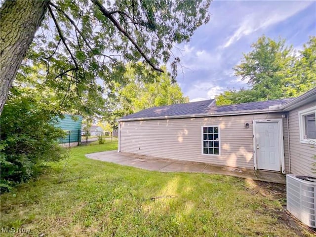 17209 Palda Dr, Cleveland, OH 44128 - photo 26