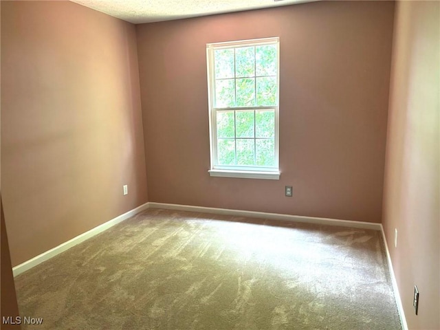 1420 Wellingshire Cir, Cuyahoga Falls, OH 44221 - photo 24