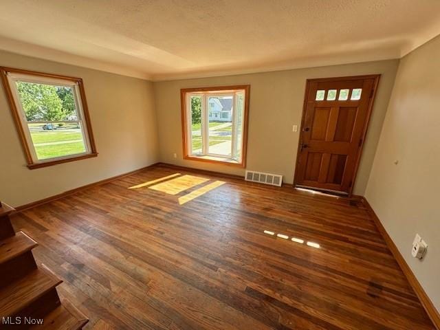 5140 Robinhood Dr, Willoughby, OH 44094 - photo 14