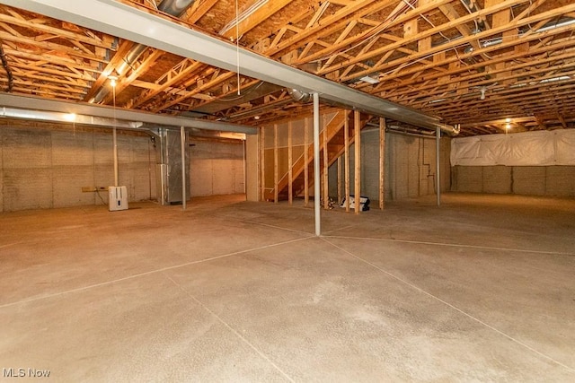 583 Mock Orange Cir, Chagrin Falls, OH 44023 - view of unfinished below grade area