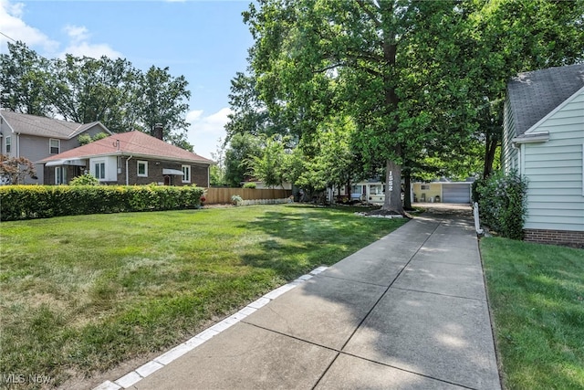 1552 E 254th St, Euclid, OH 44117 - view of yard